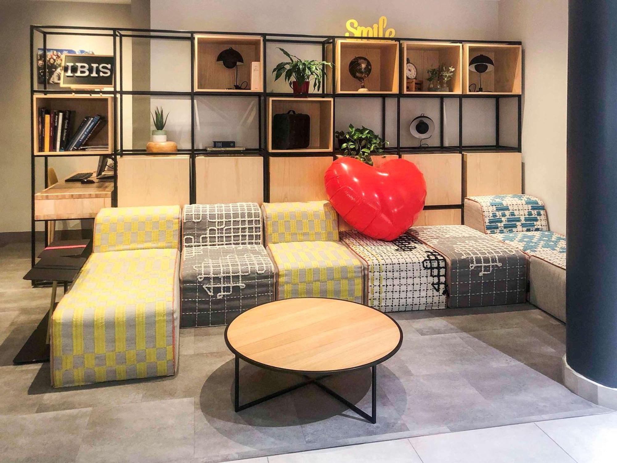 Ibis Madrid Calle Alcala Экстерьер фото